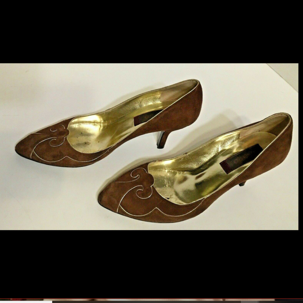 Kenzo Brown Heels with Gold Accents - Picture 2 of 8
